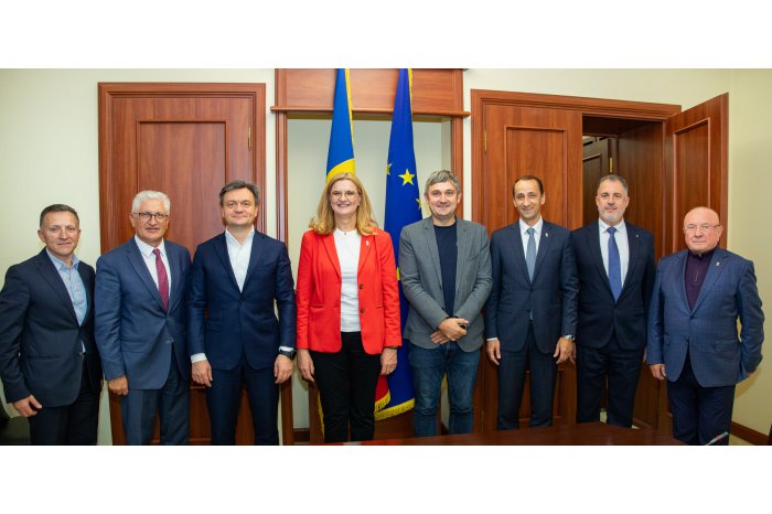 Premierul Dorin Recean a discutat cu președinta Agenției Naționale pentru Sport din România și șeful Comitetului Olimpic și Sportiv Român