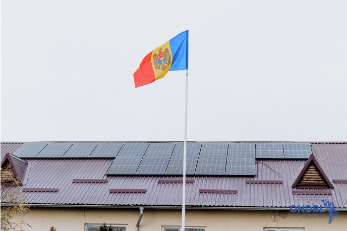 SATUL EUROPEAN: Grădinița, gimnaziul și primăria din Cotovscoe, UTA Găgăuzia, beneficiază de energie electrică generată de un sistem fotovoltaic comun