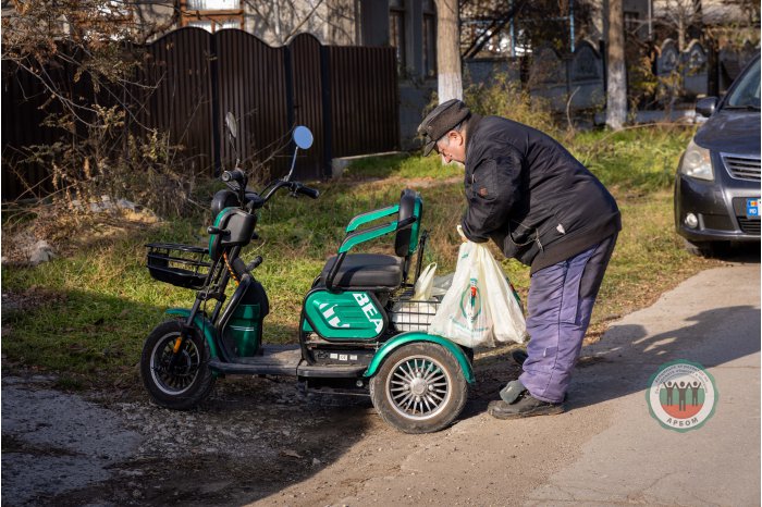 Cantina socială mobilă, proiect lansat de ARBOM, a ajuns și în satul Corten