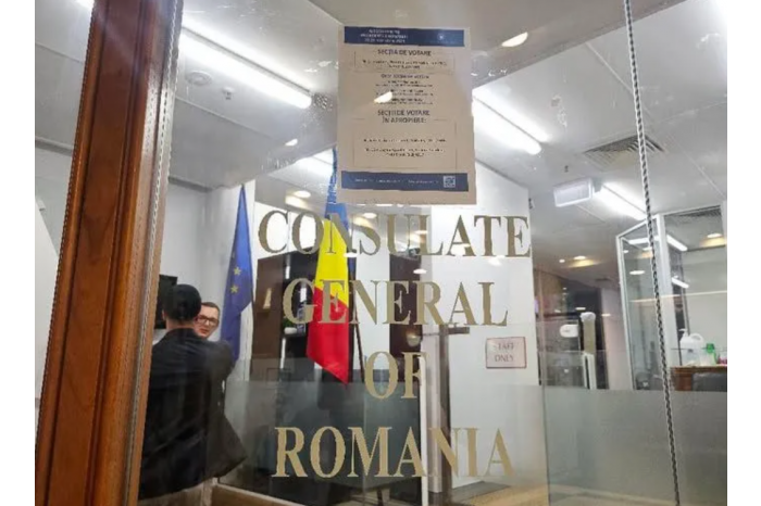 Alegeri prezidențiale în România // Cetățenii români din diasporă pot vota de vineri la cele 950 de secții de vot deschise în afara țării