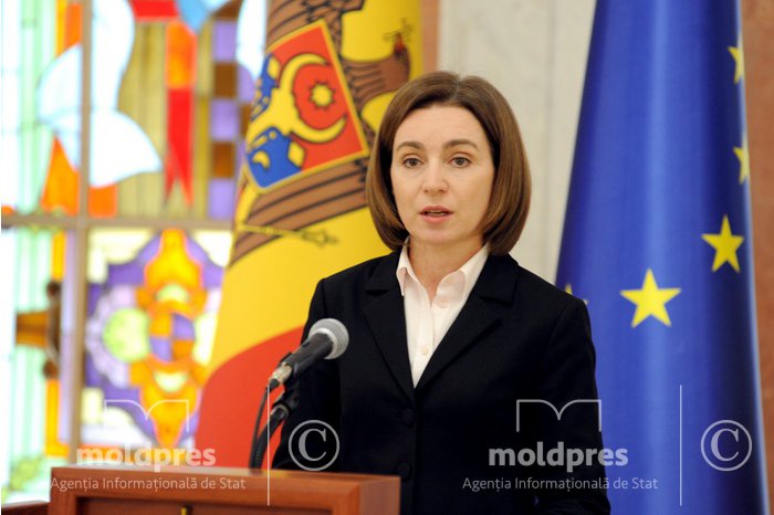 Moldovan president: I urge you to vote for strong,